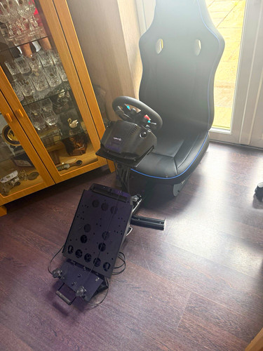 Logitech racing wheel - logitech, pedals