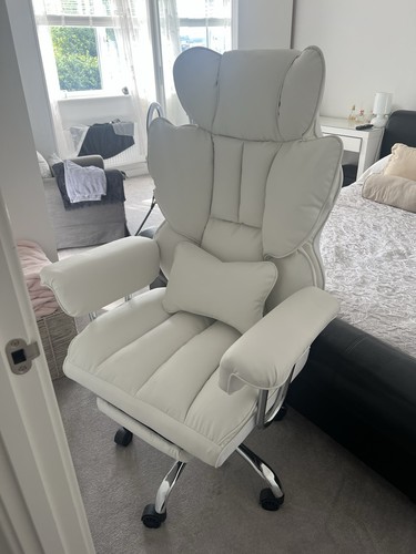 Brand new ergonomic - new, white